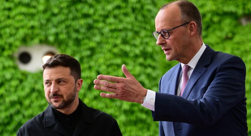 Merz Zelenszkijnek: Az ukrán férfiak maradjanak otthon és harcoljanak
