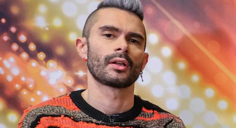 Itt van ByeAlex bejegyzése, amiben cáfolja a valótlanságokat