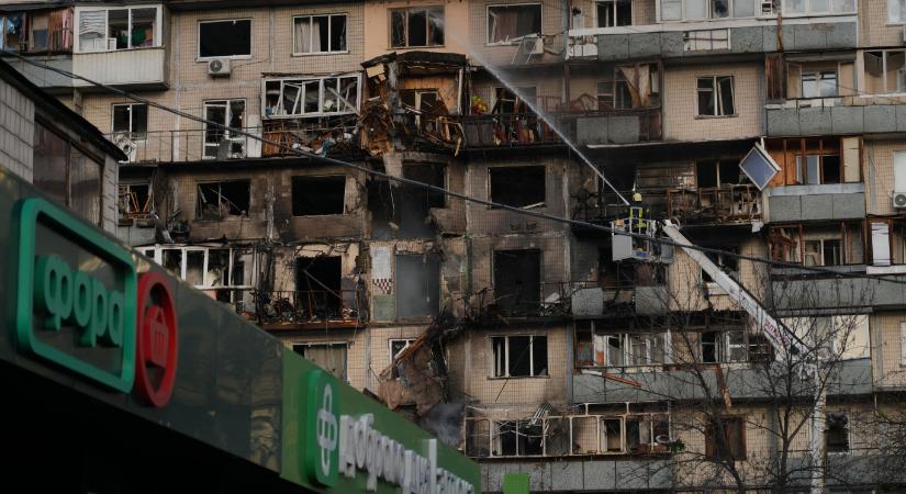 Az oroszok megbombázták Azerbajdzsán kijevi nagykövetségét