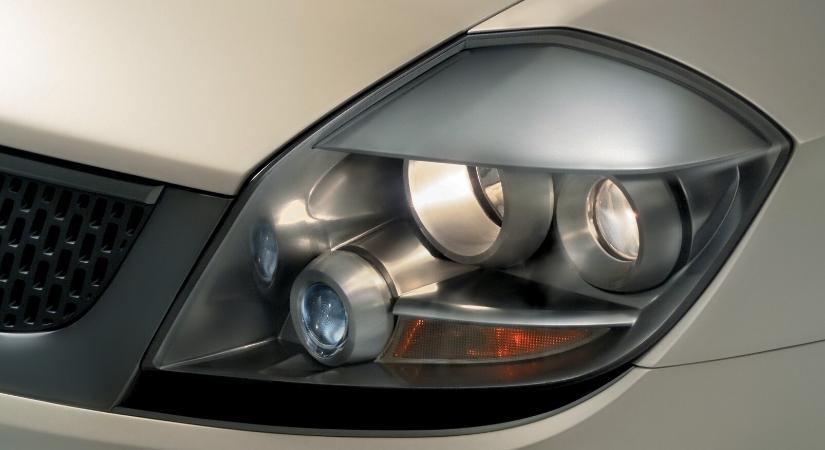 Hiába volt gyönyörű, mégis kukába került a sportos olasz kupé ötlete