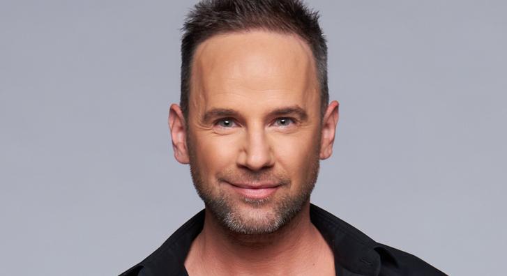 Durva átalakuláson ment át Járai Máté új munkája kedvéért, sokan már meg sem ismerik: „A papság jót tesz a férfiasságomnak”