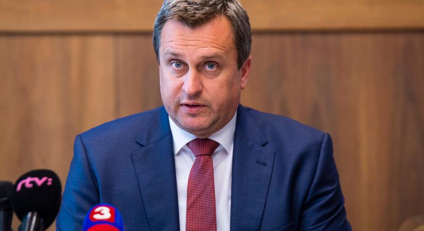 Danko magyarázatot vár Lajčáktól az Epstein-levelezés ügyében