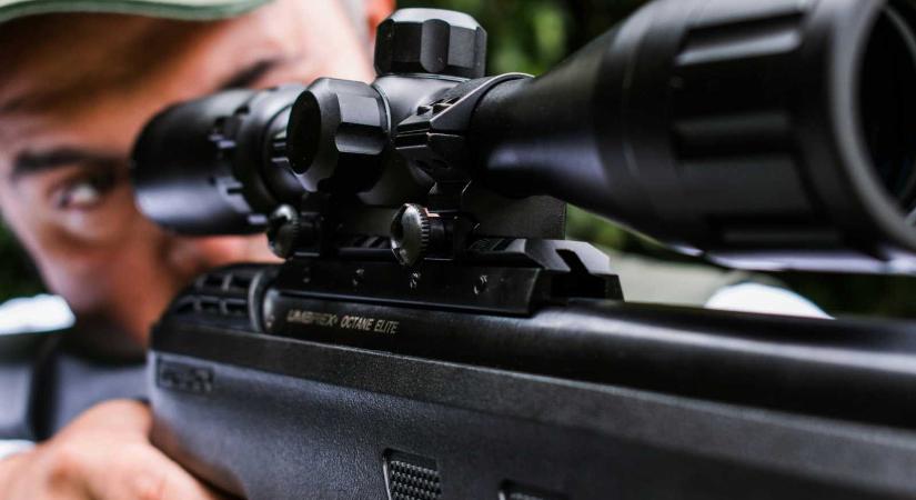 Olaszországban vizsgálat indul a szarajevói „mesterlövész-turisták” ellen