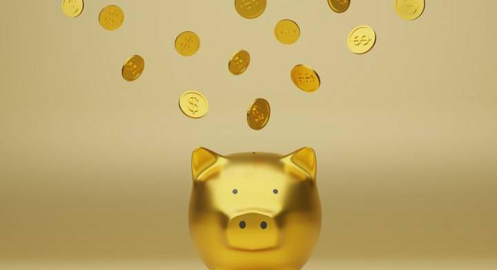 Több pénzt kaphatnak ezek a magyar családok: ennyit takarítottak meg eddig