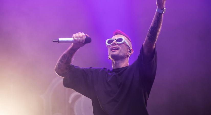 Pánik üzemmódba kapcsolt ByeAlex: így magyarázkodik a drogbotrány miatt