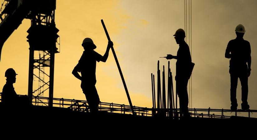 KSH: az egy évvel korábbinál 17,6 százalékkal nagyobb volt az építőipari termelés volumene