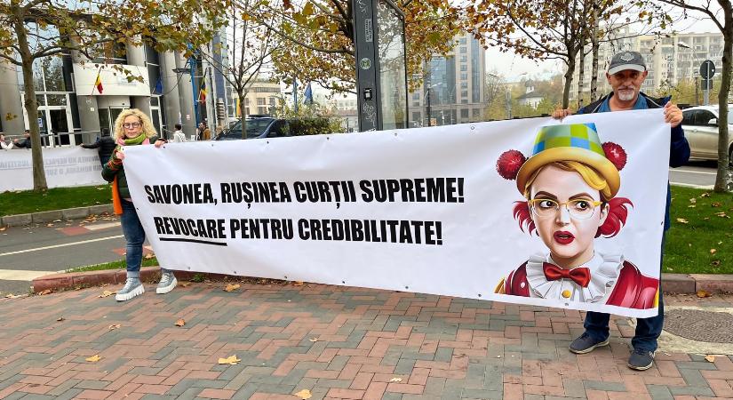 Válaszoltak a Savonea ellen tüntető civil szervezetek egy CSM-tag támadására