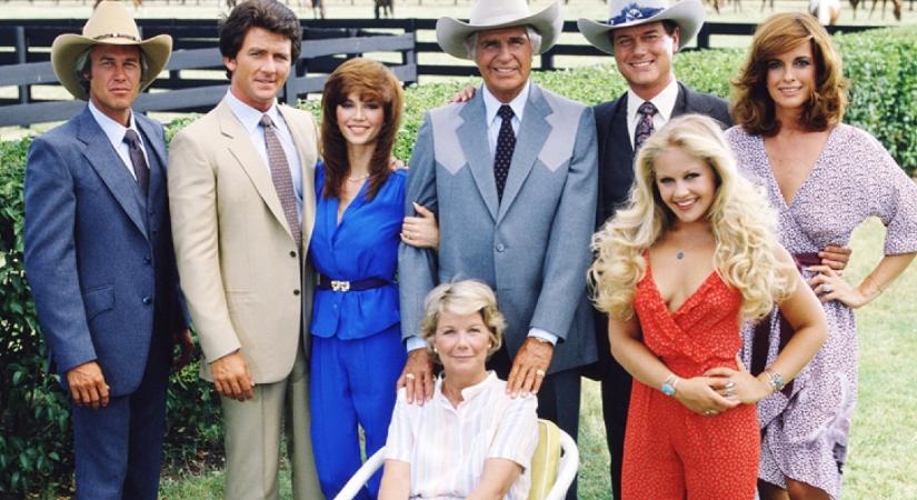 Szinte már nem is emlékeztet egykori önmagára: így néz ki 66 évesen a Dallas egykori szexszimbóluma - Fotók