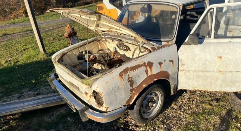 Kinyomták a retró Skoda "szemét", mégis pöccre indult 20 év után is (galéria)
