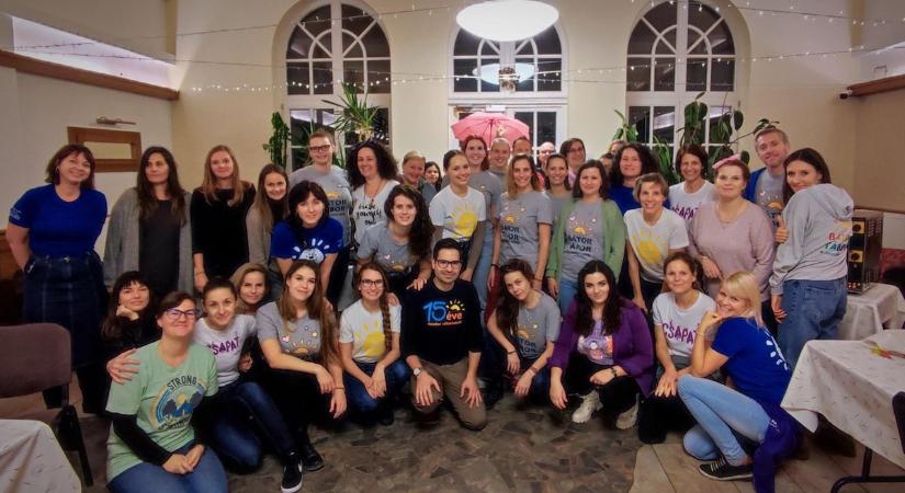 Ahol a mosoly a gyógyír: a Bátor Tábor Szegeden is csodát tesz a gyerekekkel