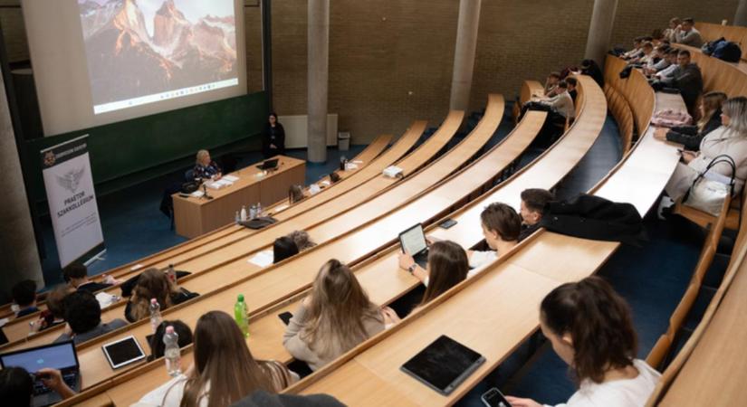 Rekordrészvétel és kiemelkedő kutatások a Praetor Szakkollégium tudományos konferenciáján