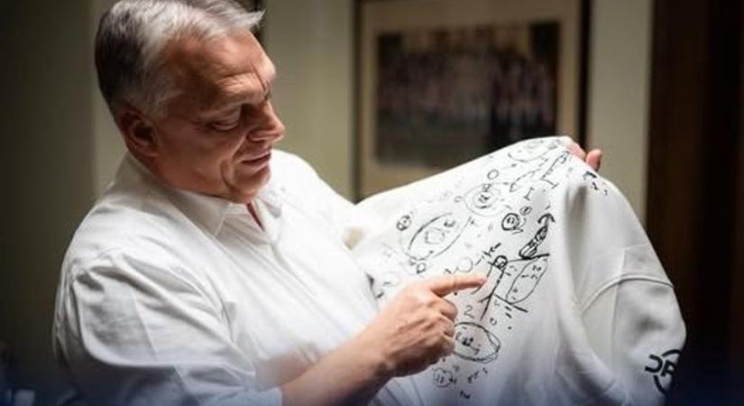 Felsőre került Orbán Viktor rajza – a bevétel kárpátaljai gyermekeket segít