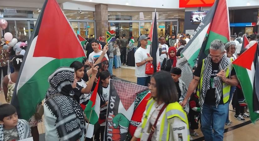 Rejtélyes körülmények miatt indít nyomozást Dél-Afrika a palesztinok titokzatos repülőútja kapcsán