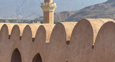 Útimorzsák Ománból. A gazdagság gazdasága.