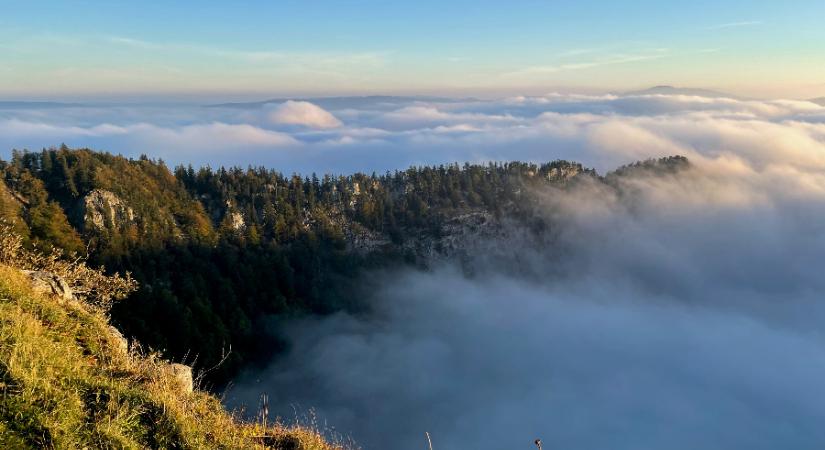 Az ország fele előbukkan a hidegpárna alól