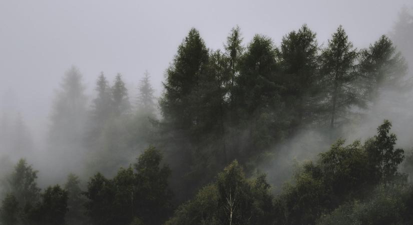 Két részre szakad az ország: 6 vármegyére adtak ki riasztást