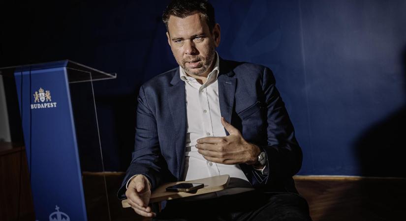 Vitézy Dávid: Nem tudom, ki mivel áltatja magát