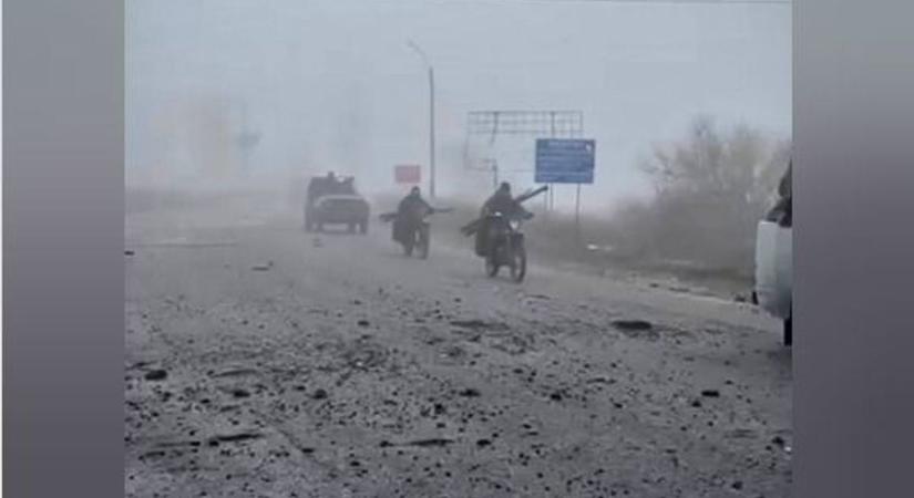 Tombolnak az oroszok – szinte semmi nem maradt Putyin „Mad Max-hadseregéből” (VIDEÓ)