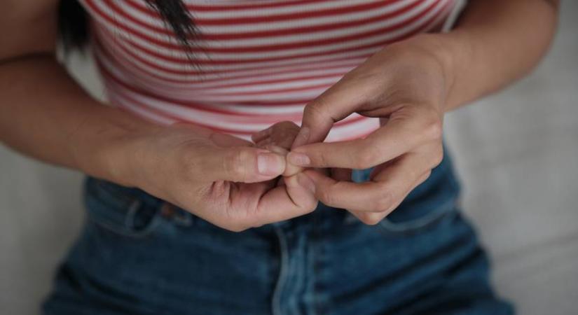 Ha ilyen a körmöd, fordulj orvoshoz: daganatos betegség tünete is lehet