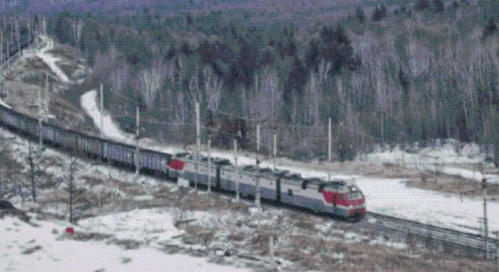 Valóban ukrán művelet áll a Transzszibériai Vasút leállása mögött? – Kisiklott egy fegyverszállító vonat