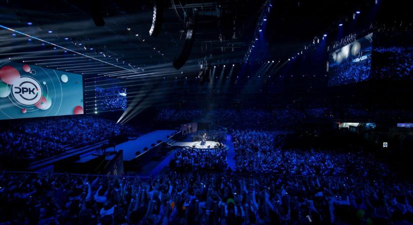 Indul Orbán Viktor országjárása –Győr ad otthont az első háborúellenes gyűlésnek – frissül