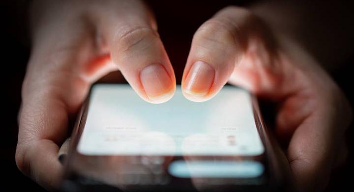 Új funkciót kapott a facebook – nagyobb biztonságban lehetünk a Marketplace-t böngészve