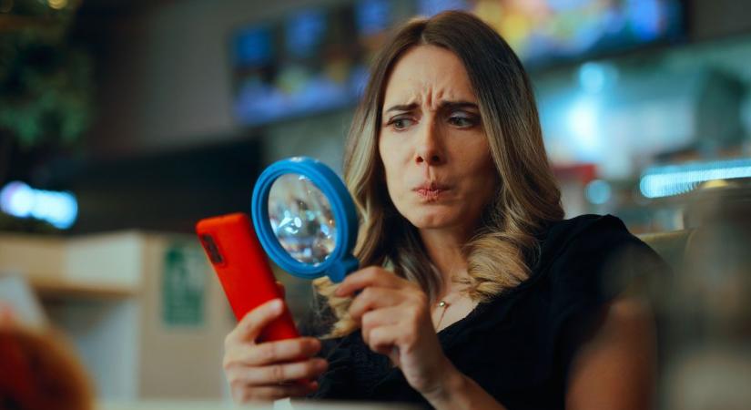 Lehallgat a telefonod? Kiderült, mi mindent tud rólad és ez nem vicc