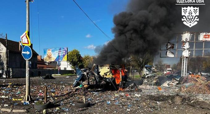 Orosz dróntámadás érte Csornomorszk piacát, halottak és sebesültek is vannak