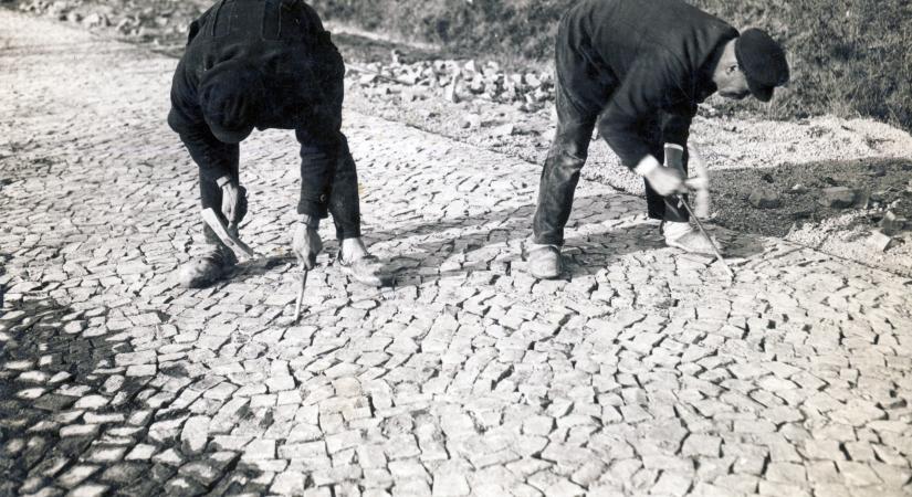 Vásárhely Anno: száz éve is utat és járdát építettek