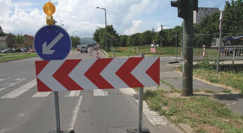 Ne induljon el, amíg ezt el nem olvasta: itt várhatók útzárak és torlódások szombaton