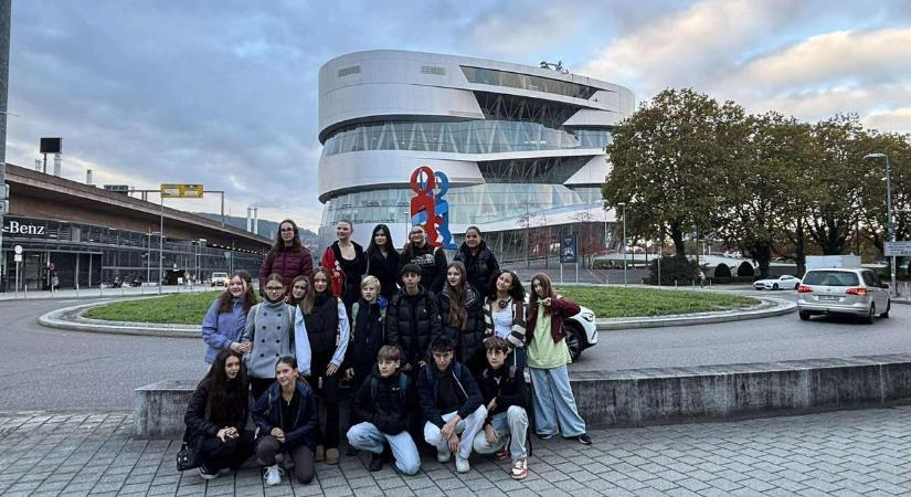 Határok nélkül tanultak a fiatalok, Németországban jártak a Dienes diákjai