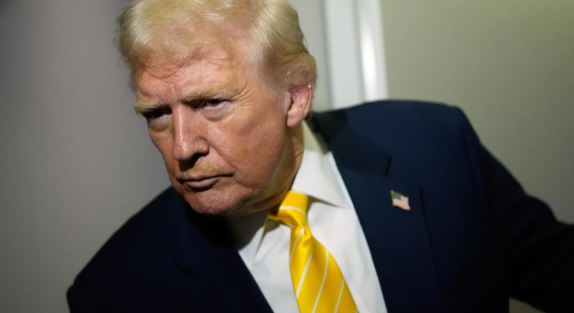 Trump ötmilliárd dollárra perelelheti a BBC-t a „meghamisított” beszéde miatt