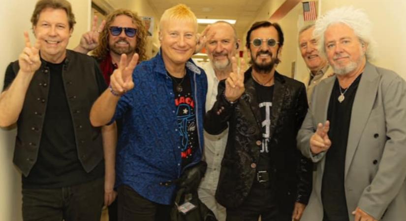 A 85 esztendős Ringo Starr turnéra indul – nem is akármilyen bandával