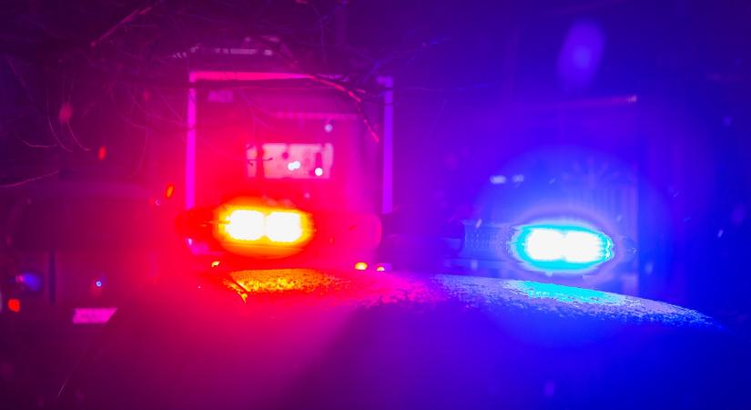 Megrendítő tragédia – négy fiatal nő vesztette életét egy kamionbalesetben