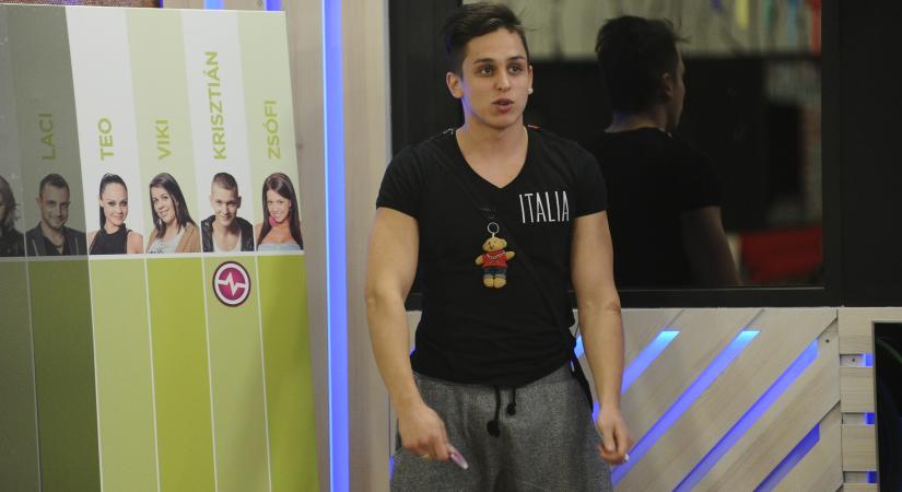 Valaki felgyújtotta Aurelio udvarát: üzent az elkövetőnek