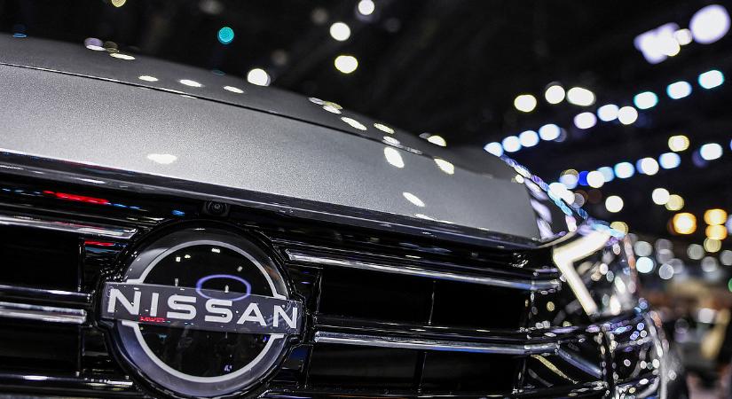 Ennyi volt: drasztikus leépítésre kényszerül Európában a népszerű autógyártó