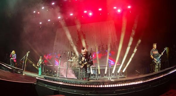 "Ez a csoda nem három napig tart "- Three Days Grace, Badflower koncertbeszámoló - Budapest Sportaréna, 2025.11.15.