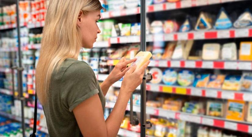 Hivatalos: 14 élelmiszerre terjed ki az árrésstop