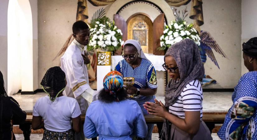 Trump látott egy dokumentumfilmet a tévében és támadással fenyegeti Nigériát