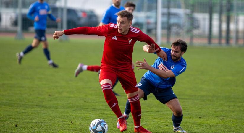 Emberhátrányban nyert a kis Loki