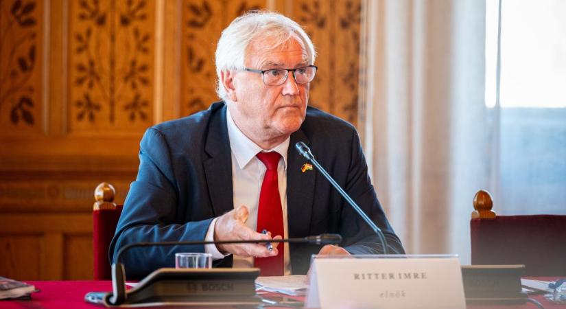 Lecserélte a mindig Fidesszel szavazó Ritter Imrét a Magyarországi Németek Országos Önkormányzata