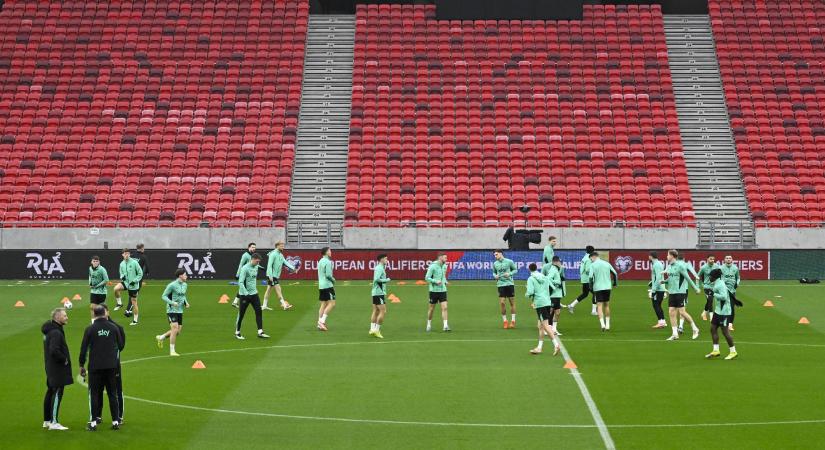 Orbán Viktor a holnapi magyar-ír mérkőzés kapcsán sem tagadta meg futball iránti rajongását