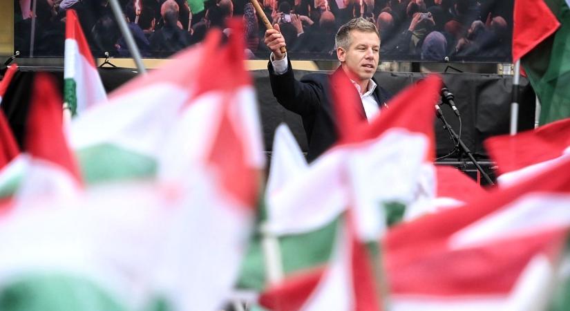 Magyar Péter: Orbán az ország gyászhuszára, szív nélküli bádogember, Temuról rendelt utcai harcos