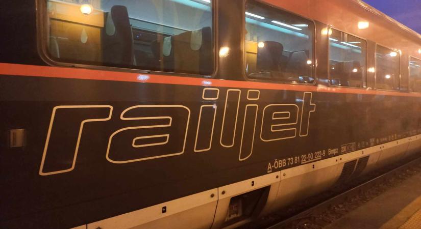 Tragédia Ausztriában: „Vonatszörfözés” közben meghalt egy fiatal nő