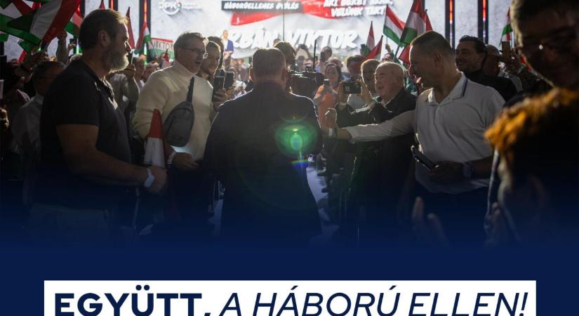 A béke és az összefogás mellett tettek tanúbizonyságot a győri háborúellenes gyűlésen