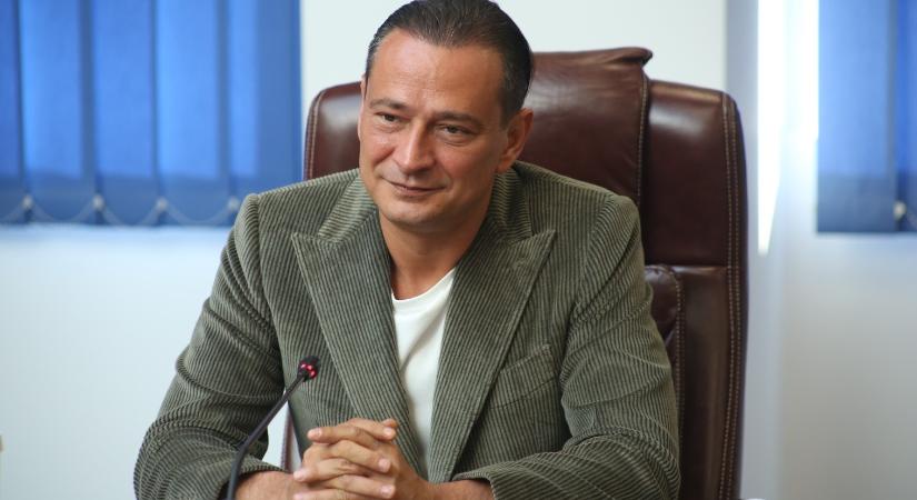 Továbbra is Băluță vezeti a főpolgármester-jelöltek népszerűségi indexét