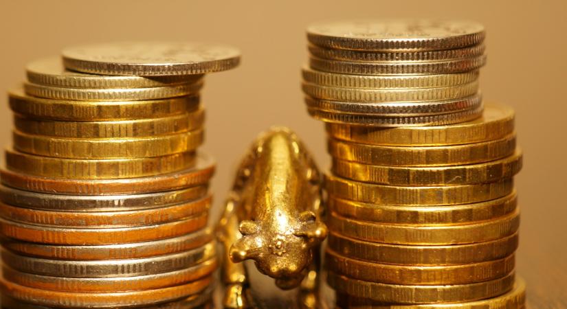 Váratlan pénz állhat a házhoz november végén – 3 jegy szerencsés