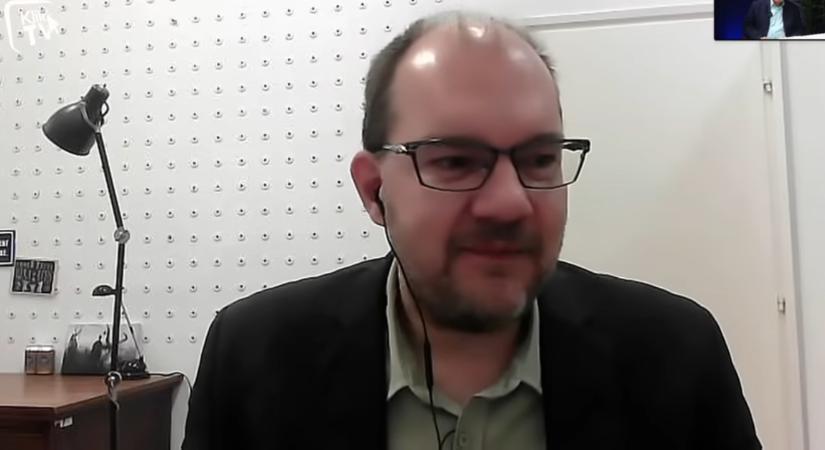 A kormánymédia kisgömböce mindent felfal