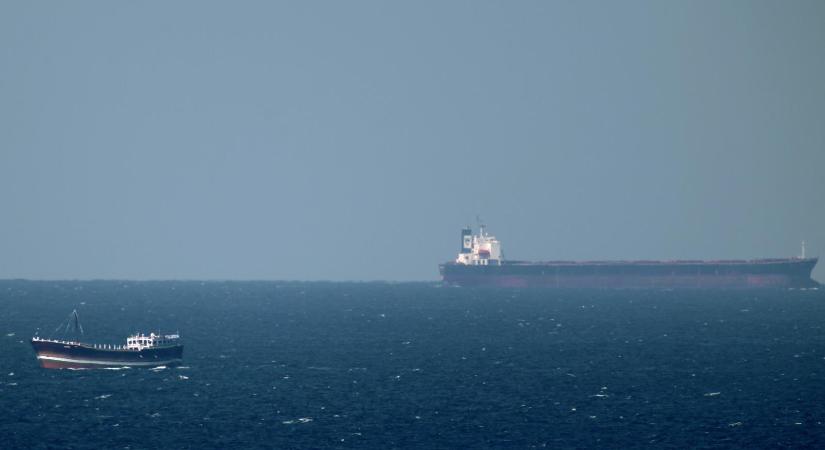 Irán lefoglalt egy tankerhajót az Arab-öbölben