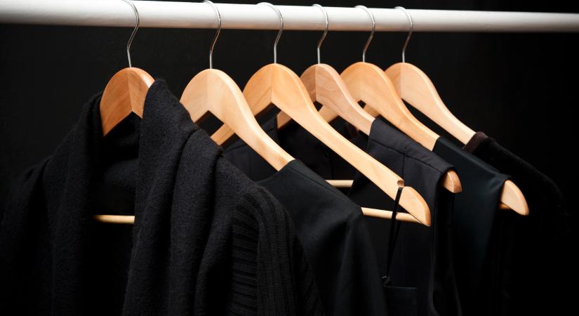 Stylist: Ehhez a színhez nem megy a fekete